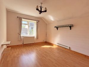 Photo 4- click for photo gallery